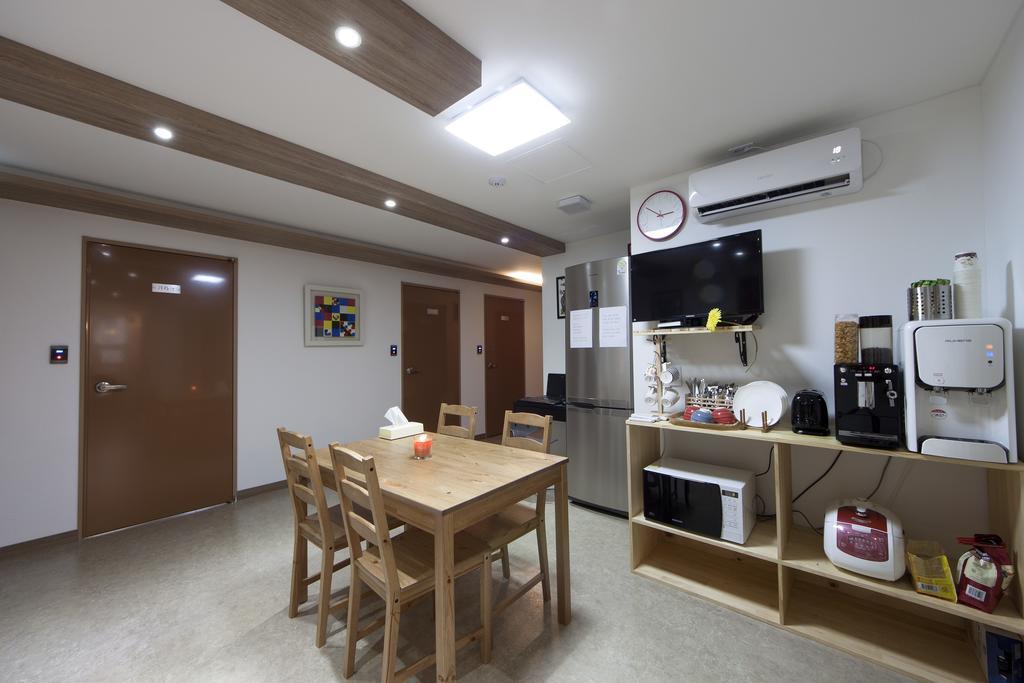 Charim Guesthouse Сеул Екстериор снимка